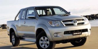 Thêm Toyota Hilux tại Việt Nam bị triệu hồi để sửa chữa